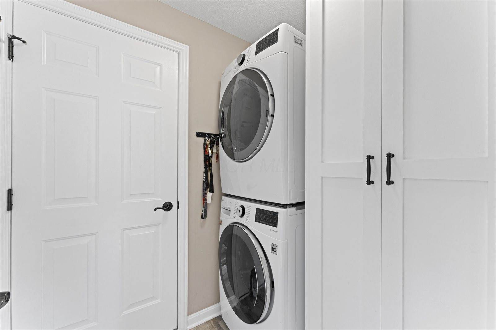 6164 Jennis Road, Westerville, OH 43081