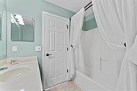 6164 Jennis Road, Westerville, OH 43081