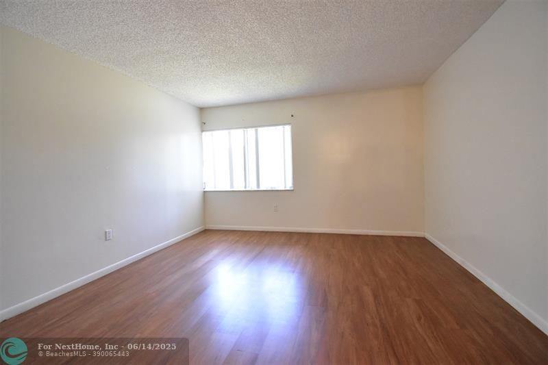 731 N Pine Island Rd 203, #203, Plantation, FL 33324