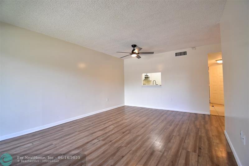 731 N Pine Island Rd 203, #203, Plantation, FL 33324