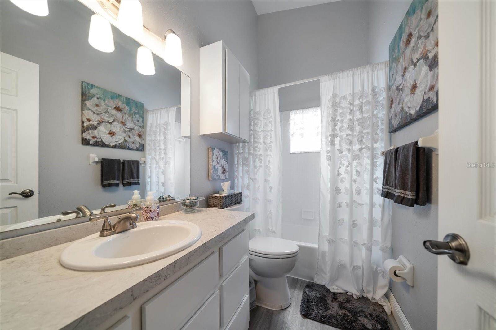 3831 Yardley Avenue North, Saint Petersburg, FL 33713