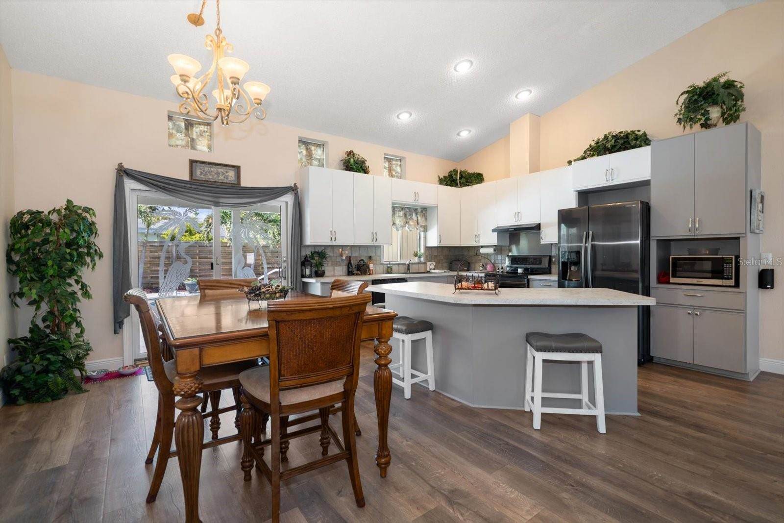 3831 Yardley Avenue North, Saint Petersburg, FL 33713