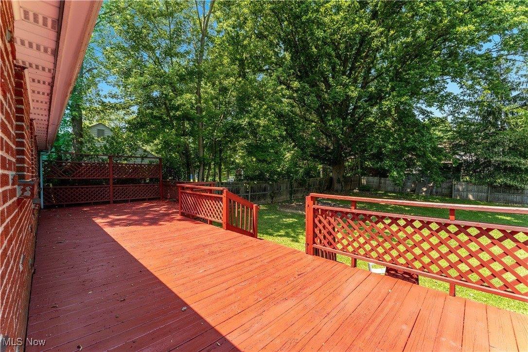 374 Glendola Avenue NW, Warren, OH 44483