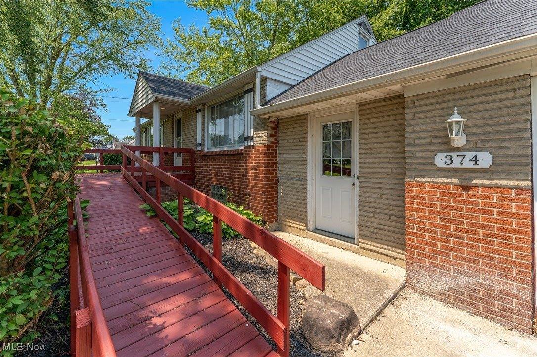 374 Glendola Avenue NW, Warren, OH 44483