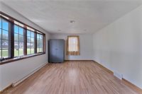 374 Glendola Avenue NW, Warren, OH 44483