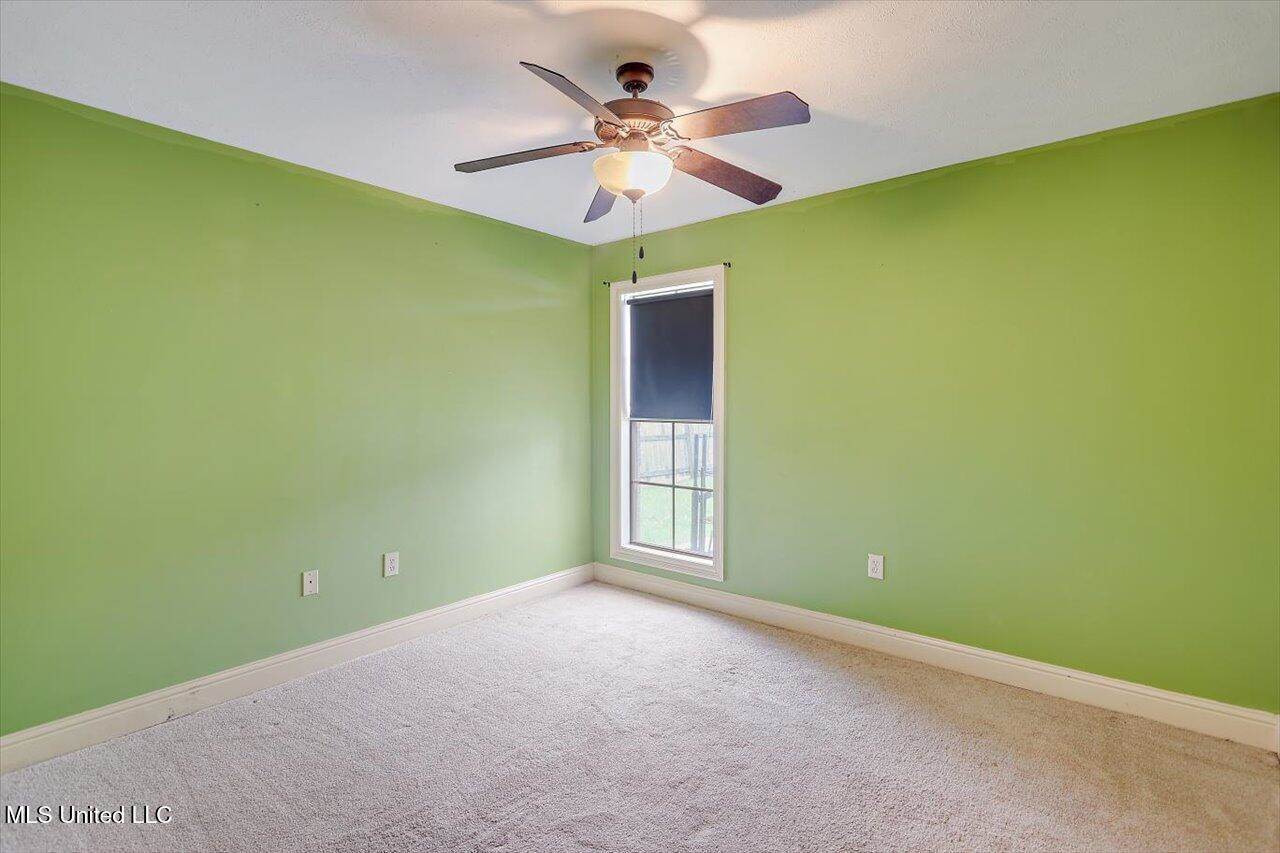 536 Oak Park Circle, Pearl, MS 39208