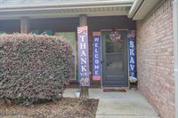 536 Oak Park Circle, Pearl, MS 39208