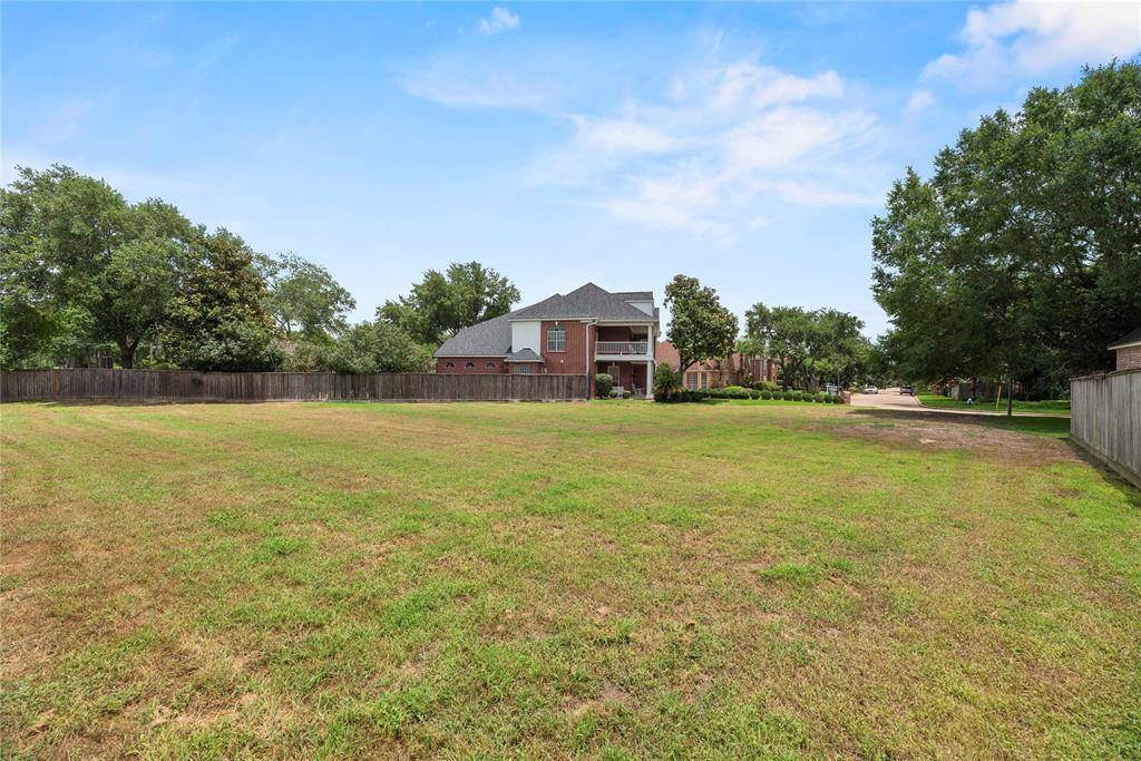 3923 Forbesbury Drive, Houston, TX 77084