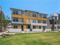 27148 Valley Oak Place, Valencia, CA 91381