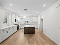 27148 Valley Oak Place, Valencia, CA 91381