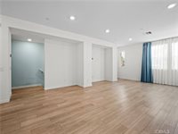 27148 Valley Oak Place, Valencia, CA 91381