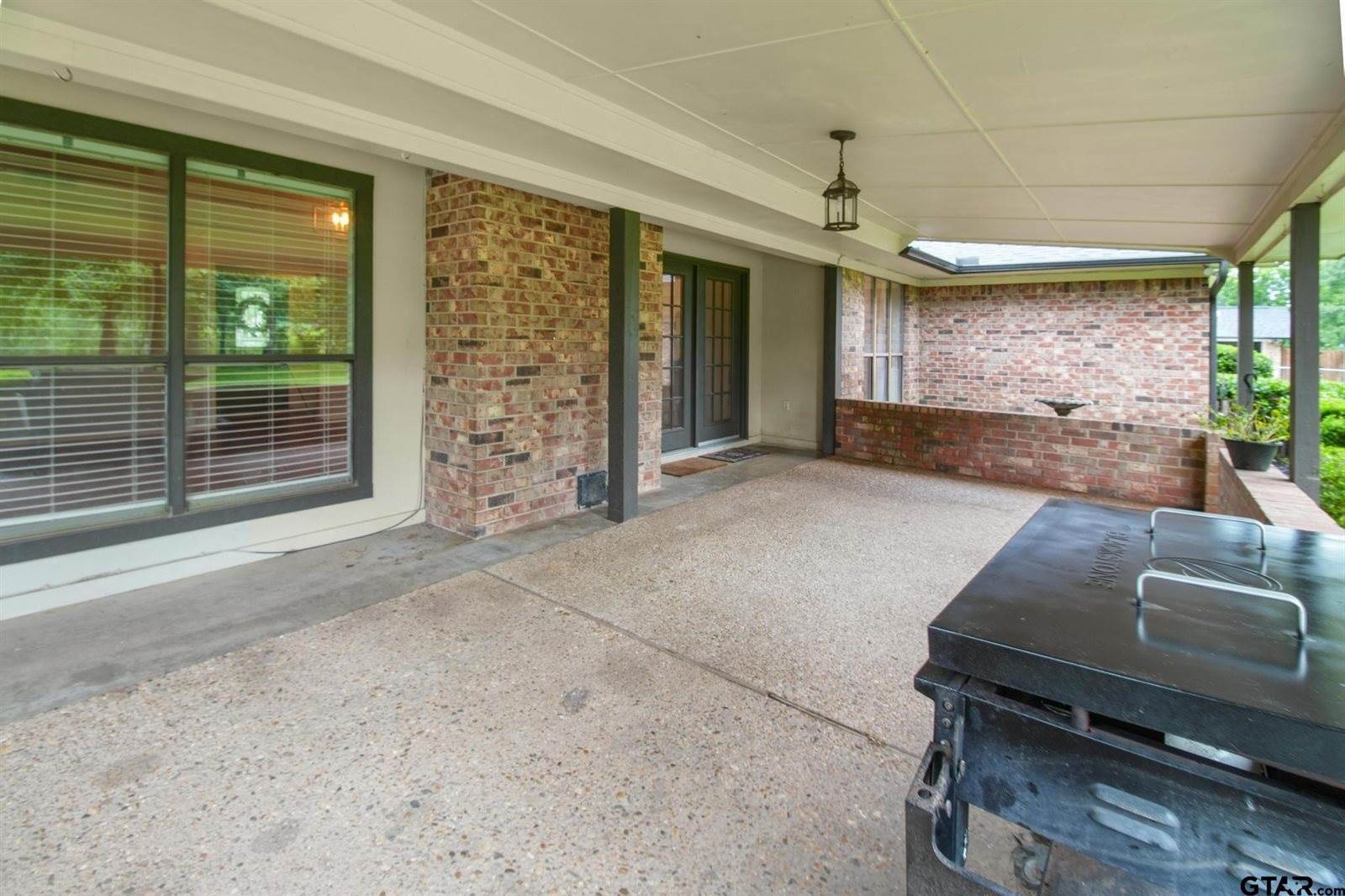 201 Karla Dr, Whitehouse, TX 75791