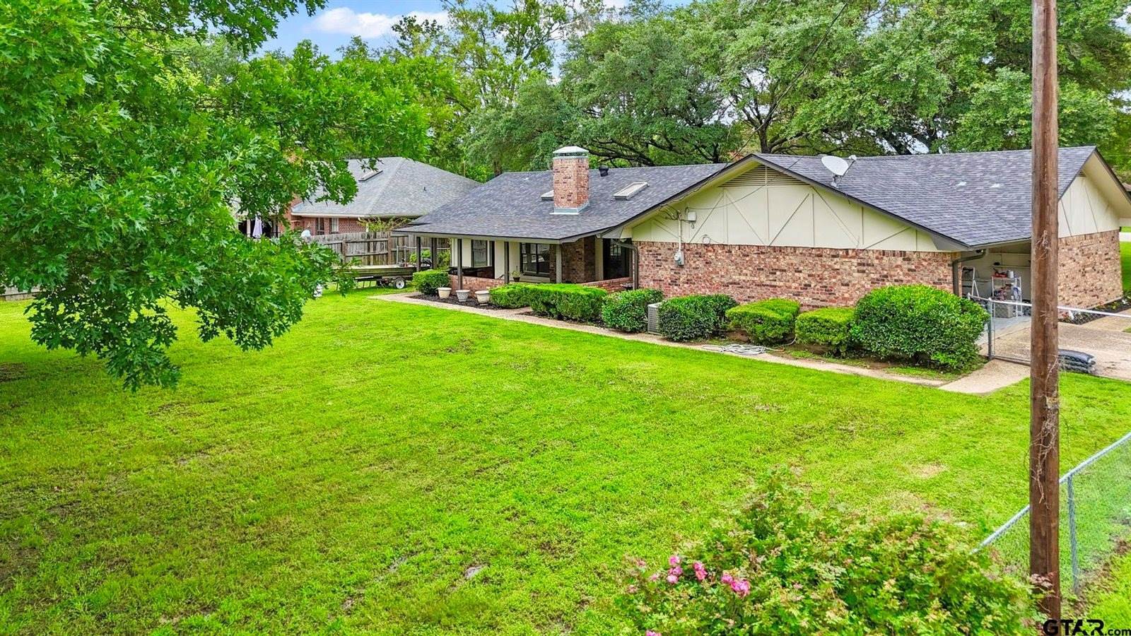 201 Karla Dr, Whitehouse, TX 75791