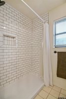 201 Karla Dr, Whitehouse, TX 75791