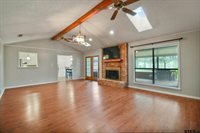 201 Karla Dr, Whitehouse, TX 75791