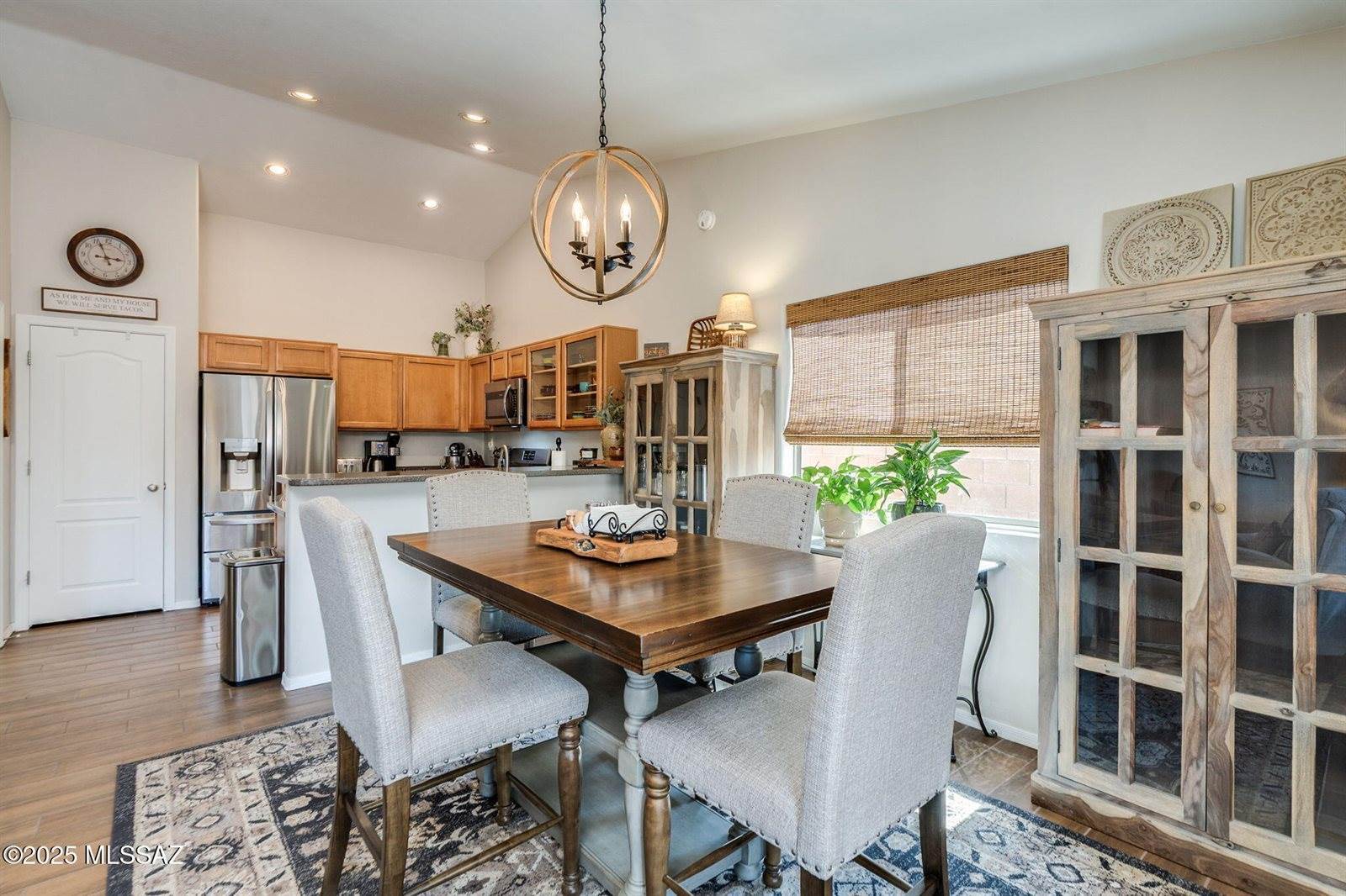 1011 East Providence Canyon Drive, Sahuarita, AZ 85629