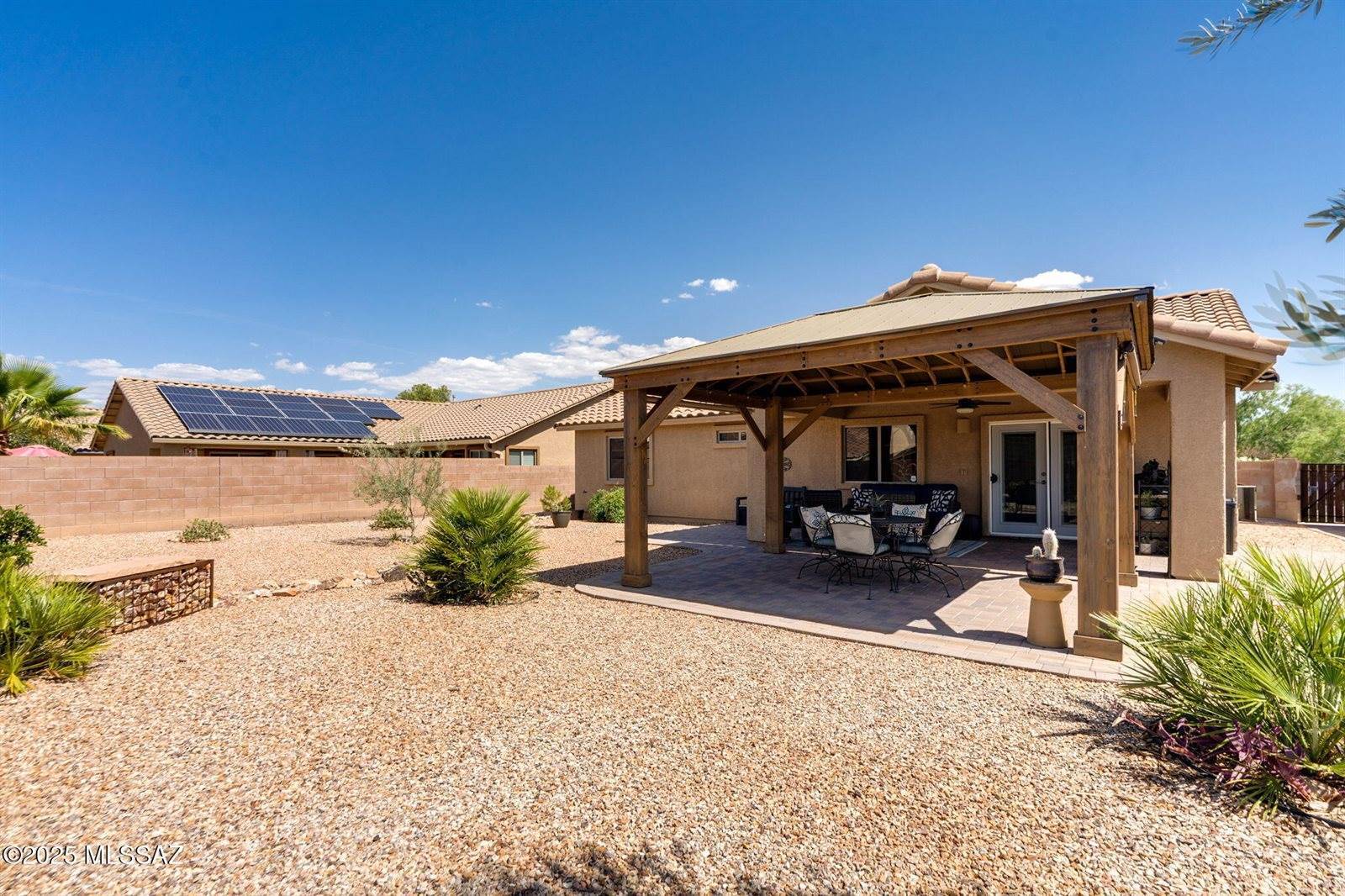 1011 East Providence Canyon Drive, Sahuarita, AZ 85629