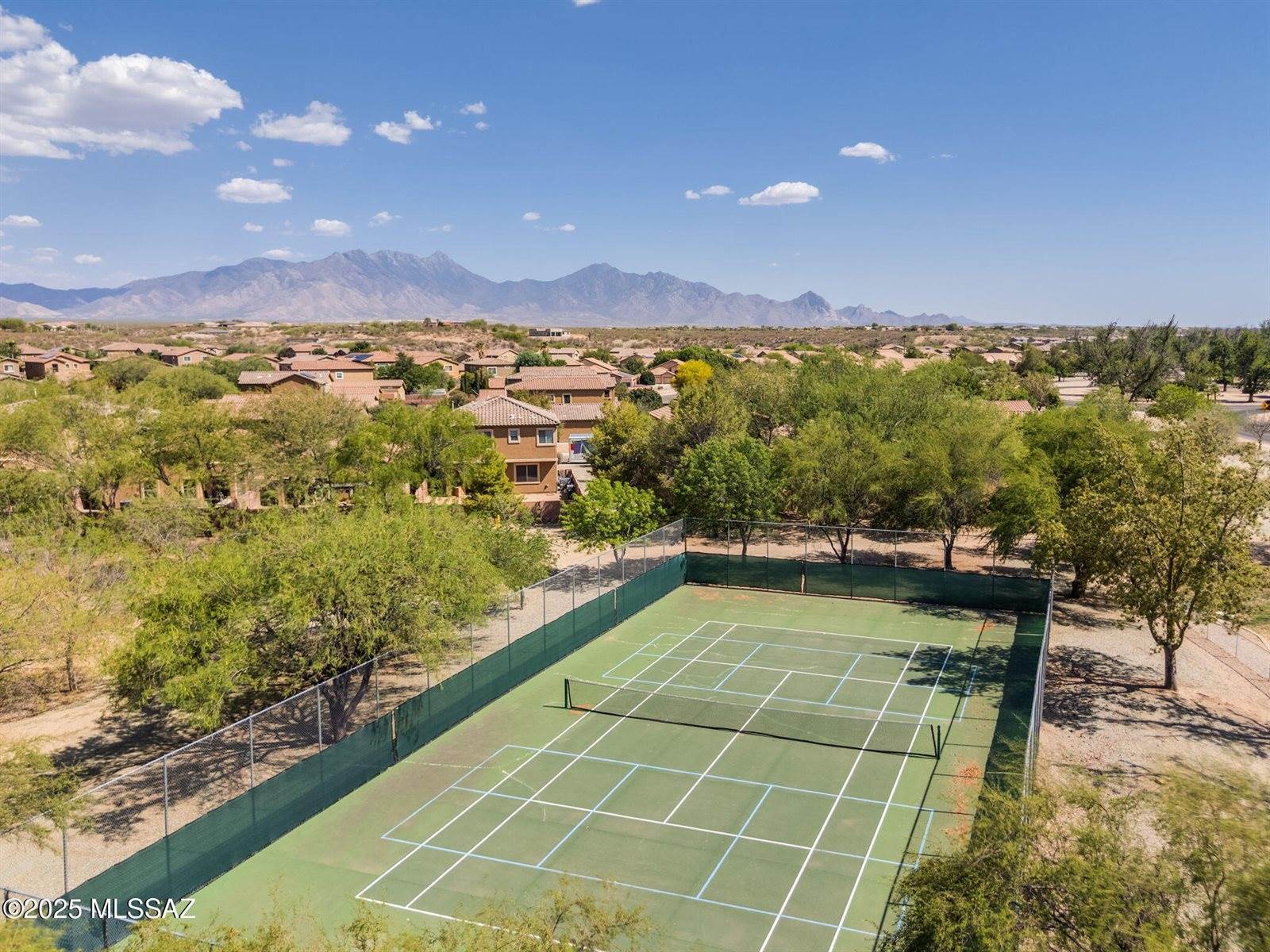 1011 East Providence Canyon Drive, Sahuarita, AZ 85629