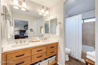 1011 East Providence Canyon Drive, Sahuarita, AZ 85629