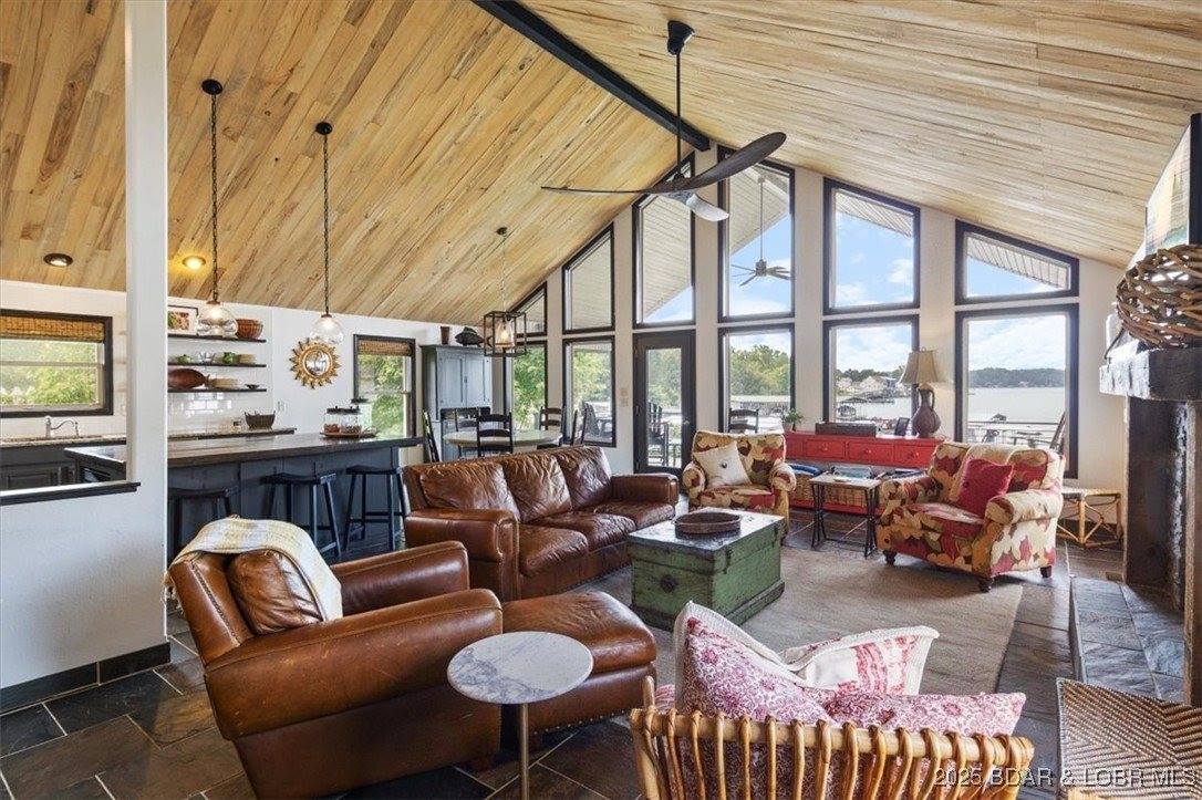 30594 Johnson Bay Road, Gravois Mills, MO 65037