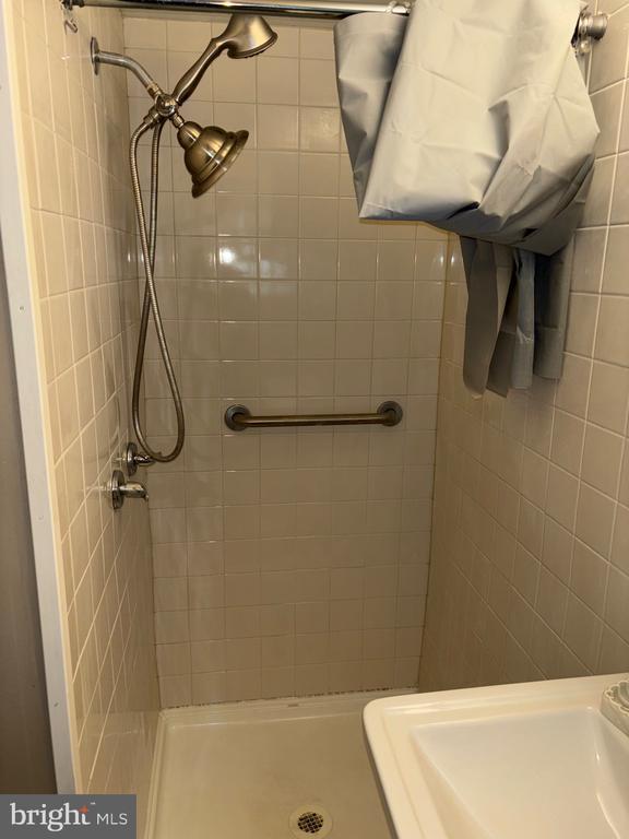 5122 Stenton Avenue, Philadelphia, PA 19144