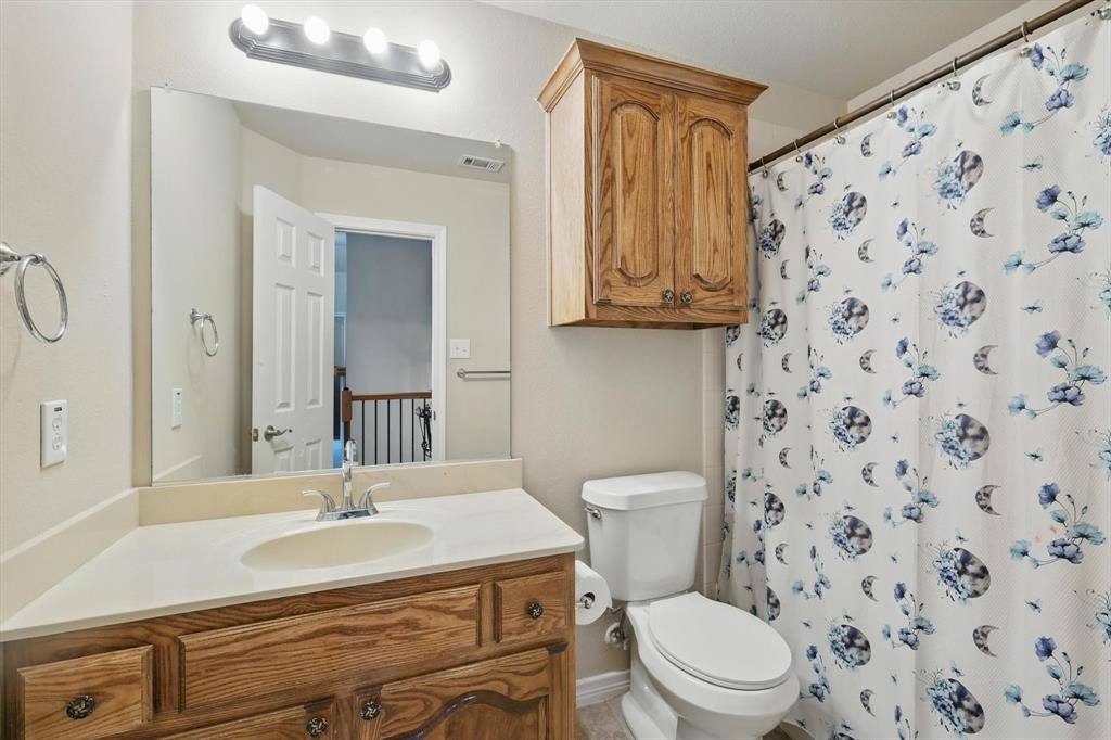 2959 Crystal Way, Grand Prairie, TX 75052