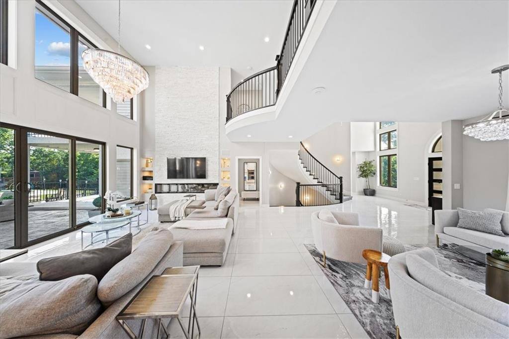 5645 Legler Street, Shawnee, KS 66217