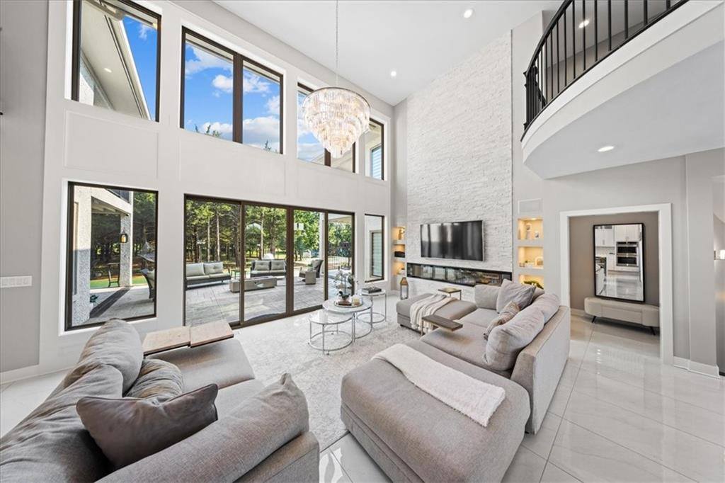 5645 Legler Street, Shawnee, KS 66217