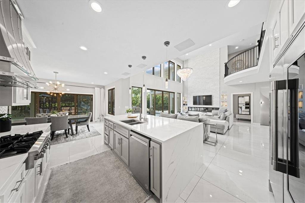 5645 Legler Street, Shawnee, KS 66217