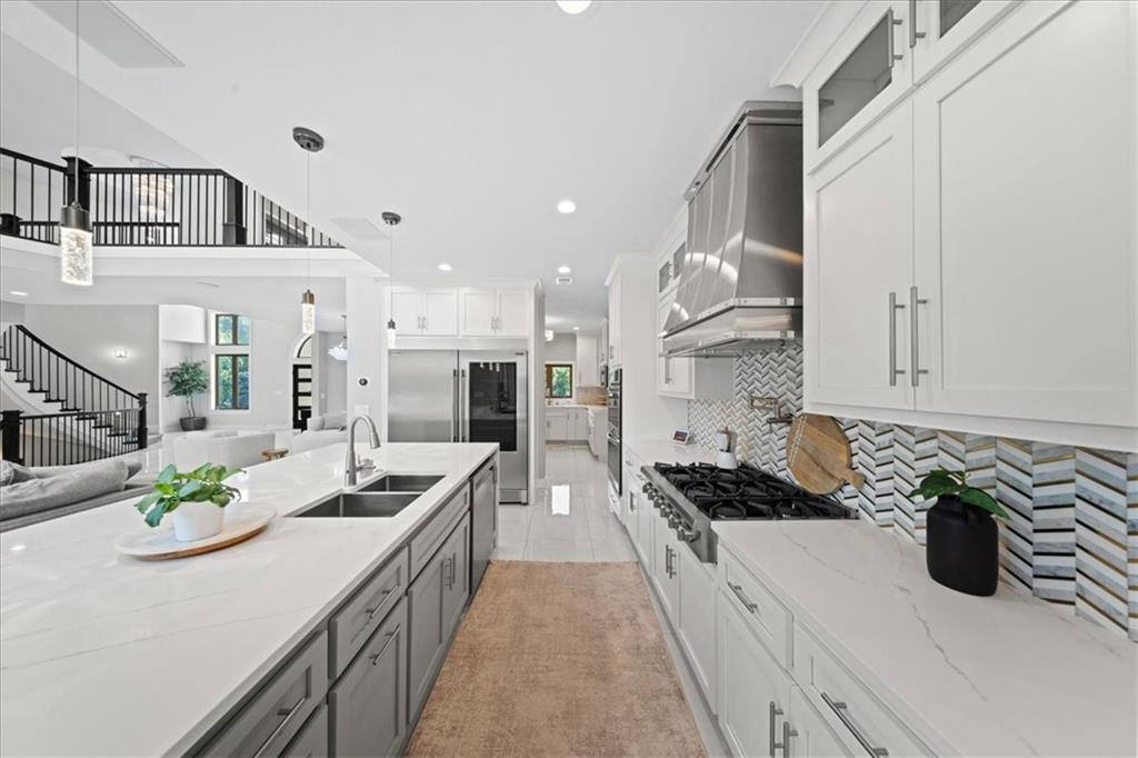 5645 Legler Street, Shawnee, KS 66217