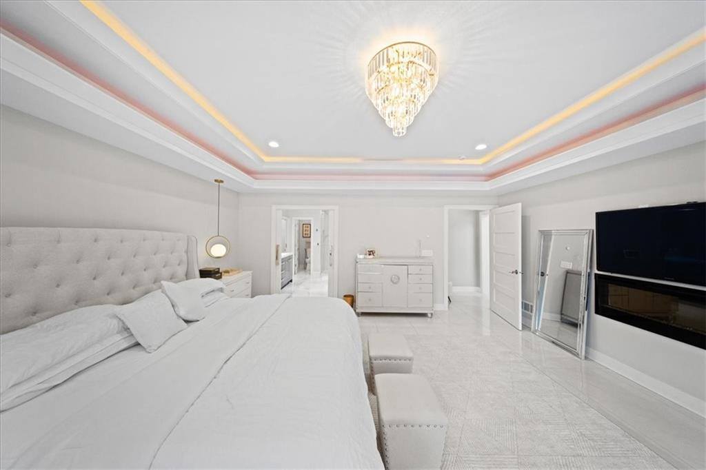 5645 Legler Street, Shawnee, KS 66217