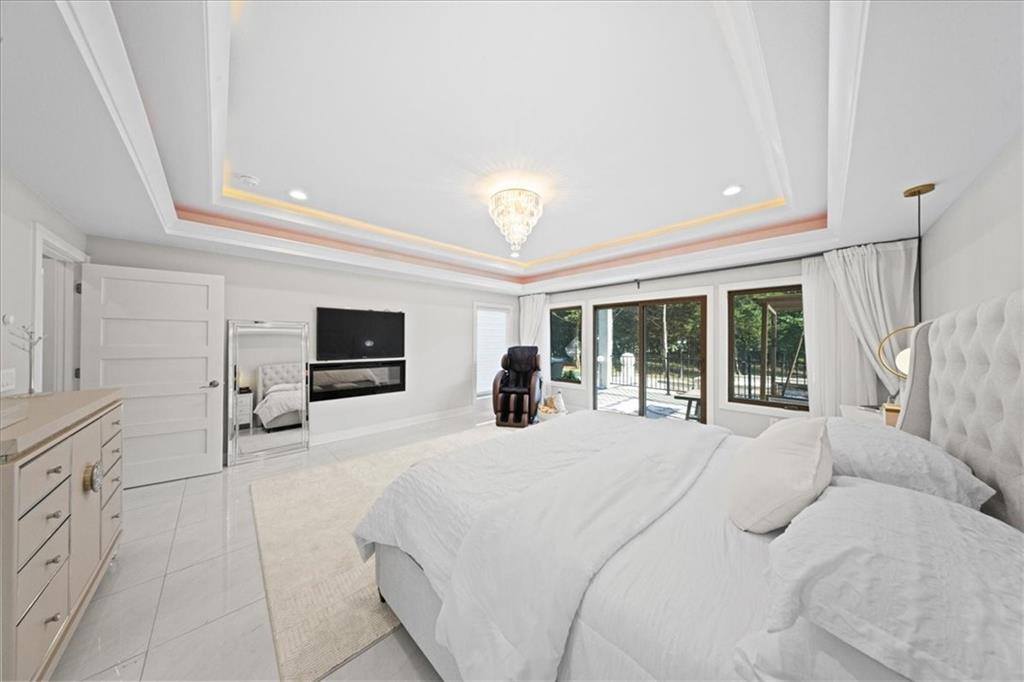 5645 Legler Street, Shawnee, KS 66217