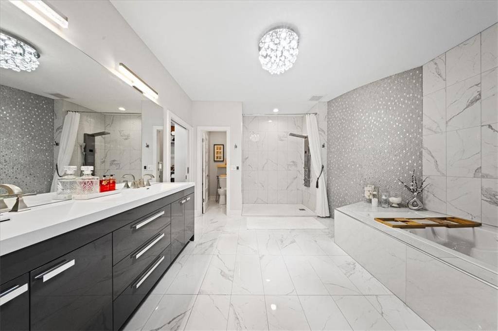 5645 Legler Street, Shawnee, KS 66217