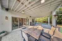 5645 Legler Street, Shawnee, KS 66217