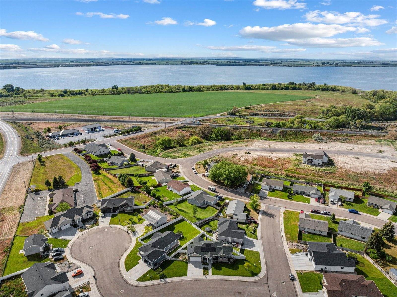 112 Summer Court, American Falls, ID 83211