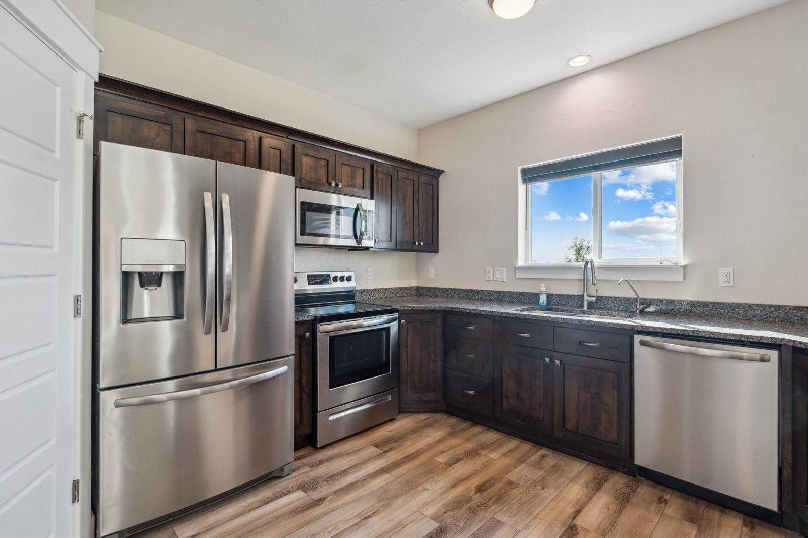 112 Summer Court, American Falls, ID 83211