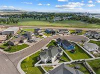 112 Summer Court, American Falls, ID 83211