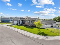 112 Summer Court, American Falls, ID 83211