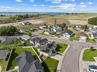 112 Summer Court, American Falls, ID 83211