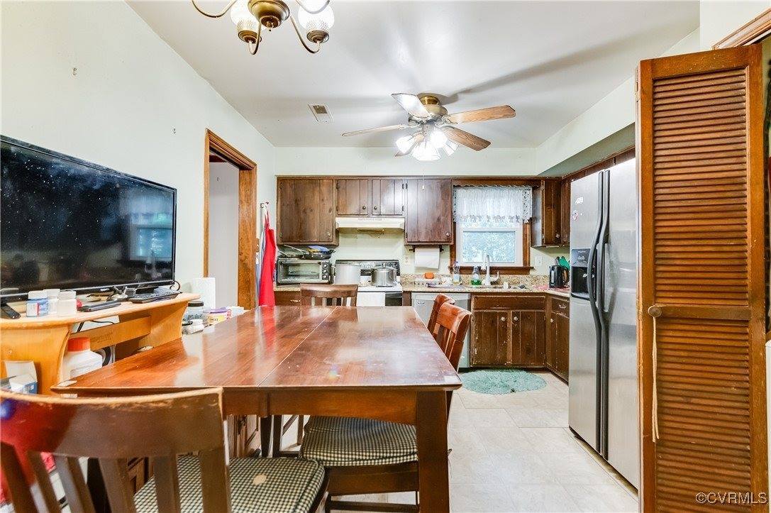 10107 Post Horn Drive, Chesterfield County, VA 23237