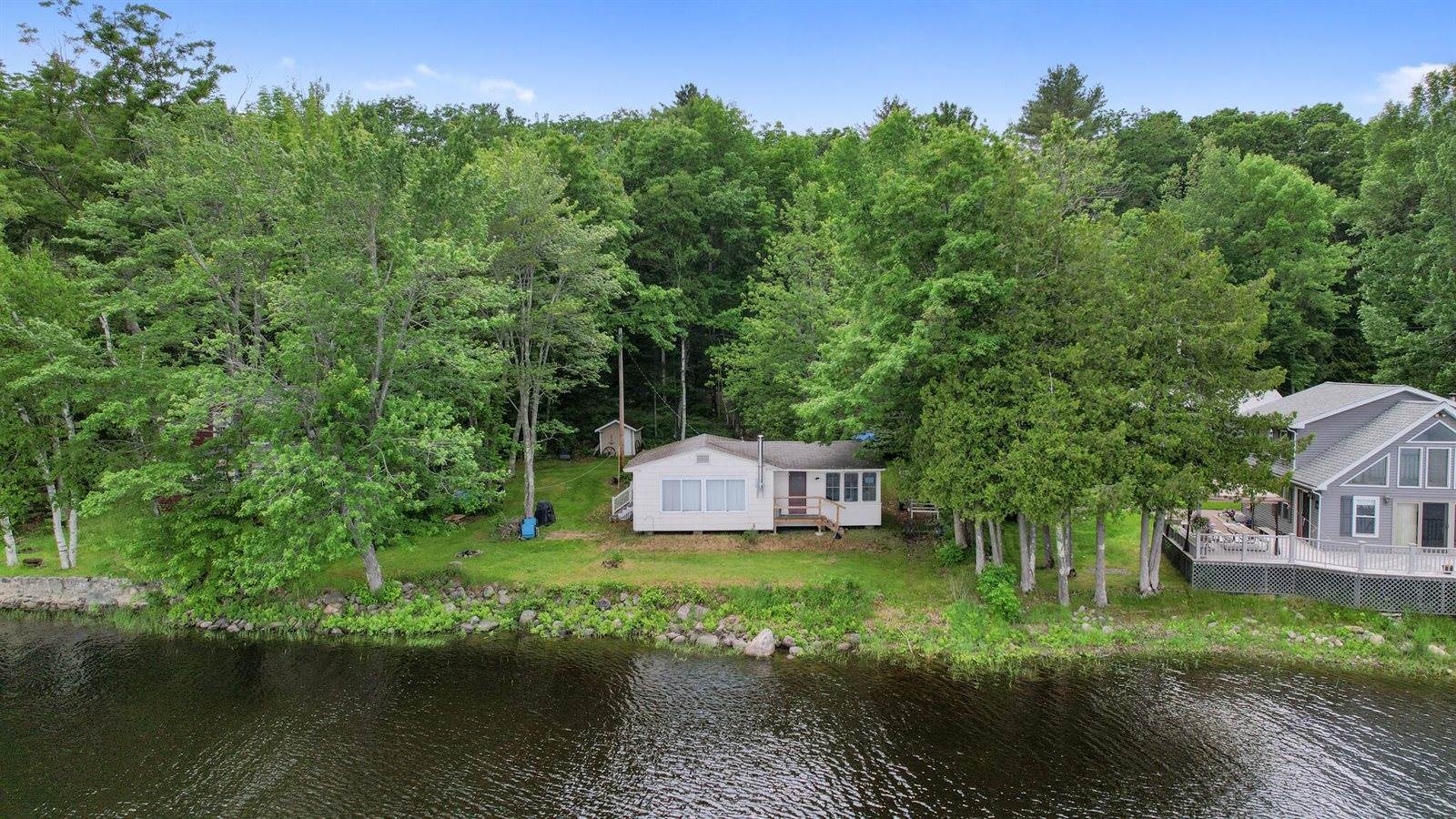 19 Davis Lane, Burnham, ME 04922