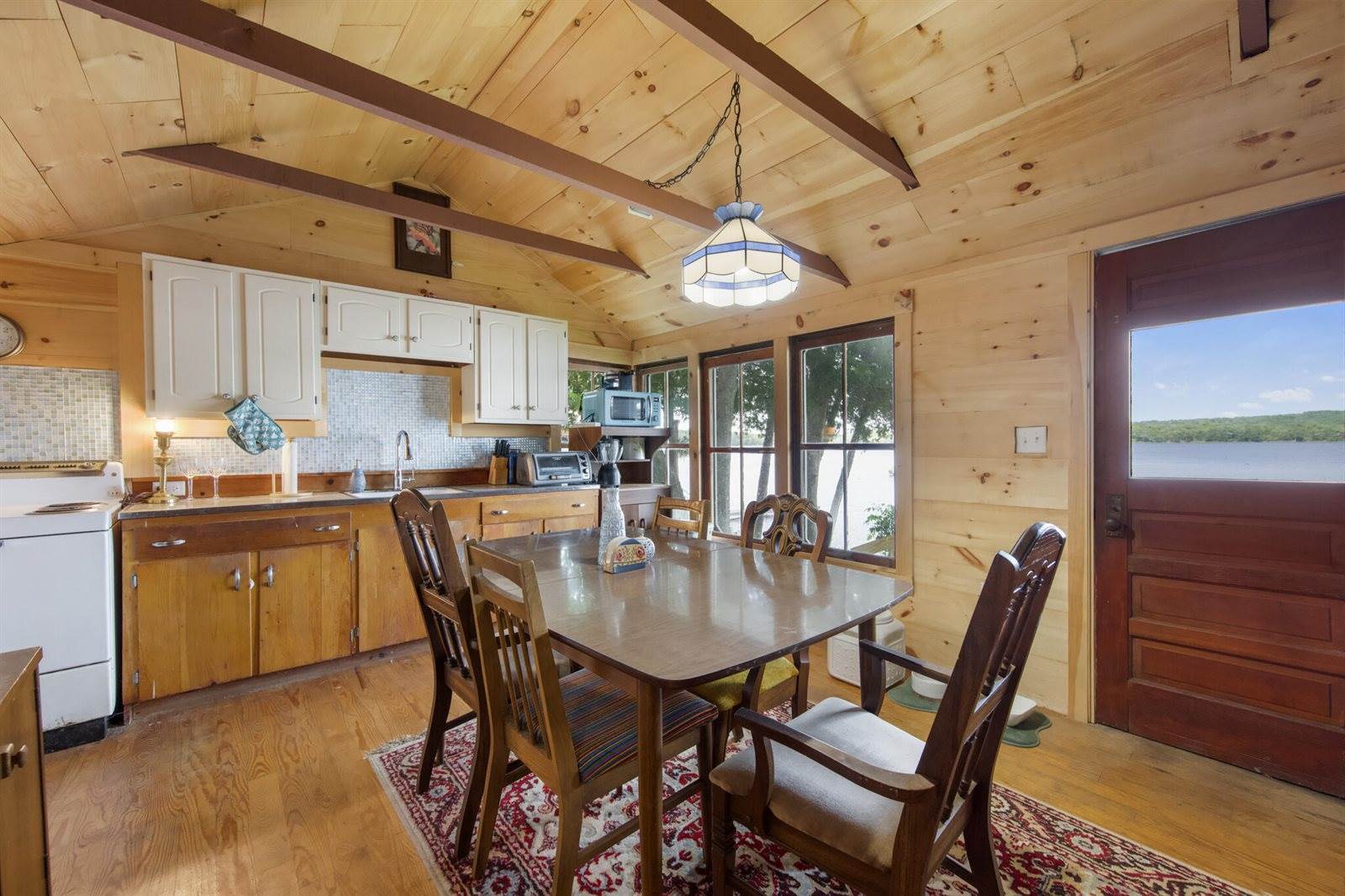 19 Davis Lane, Burnham, ME 04922