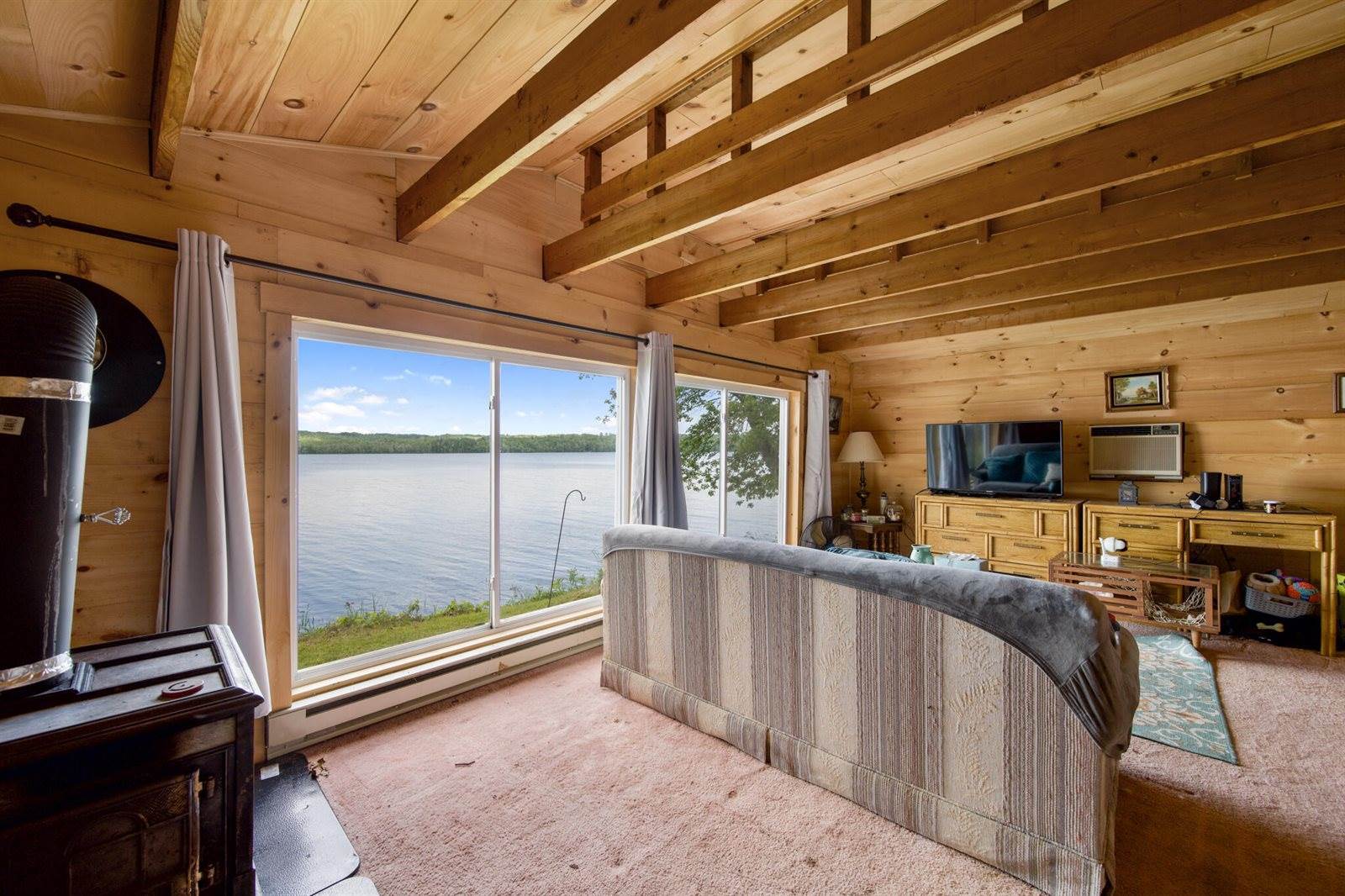 19 Davis Lane, Burnham, ME 04922