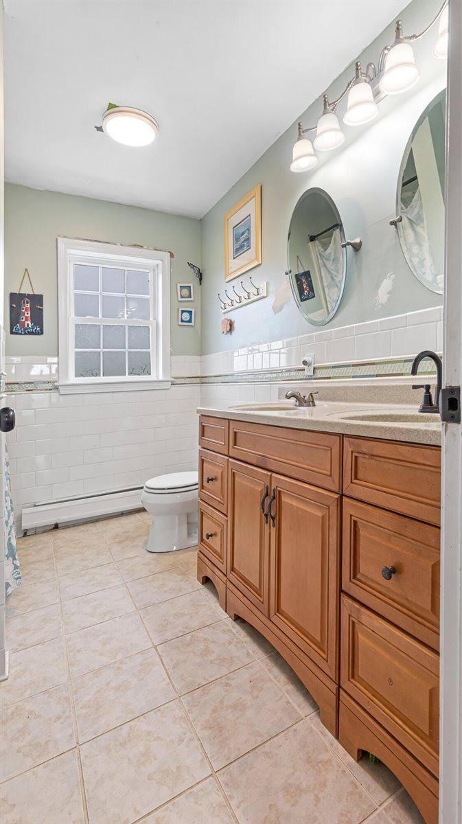 3030 Hudson Road, Hudson, ME 04449