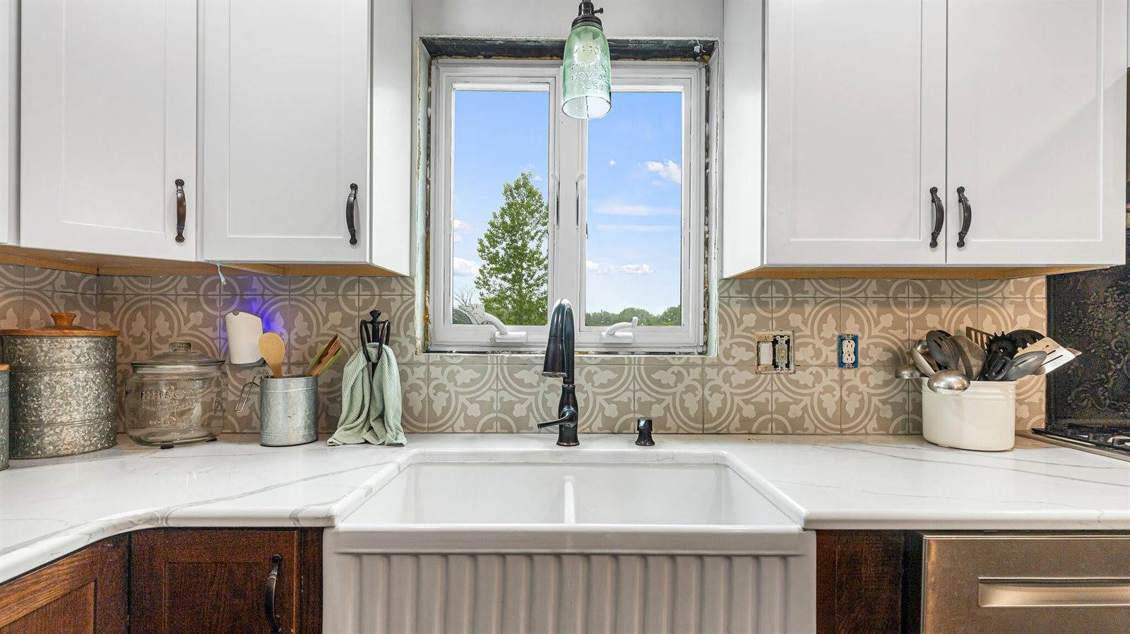 3030 Hudson Road, Hudson, ME 04449