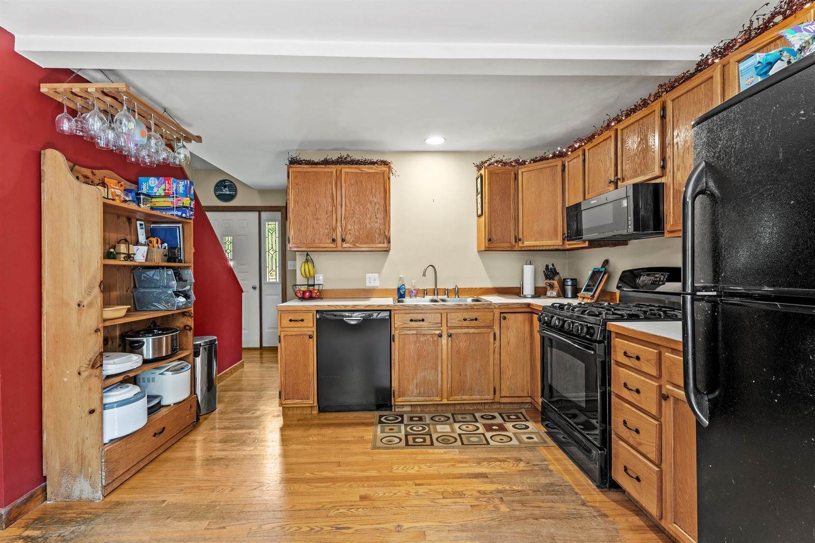 286 Stetson Road West, Levant, ME 04456