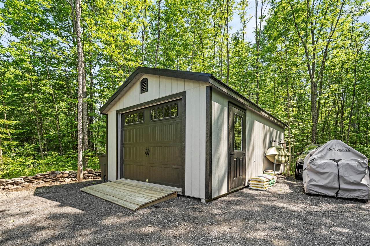 286 Stetson Road West, Levant, ME 04456