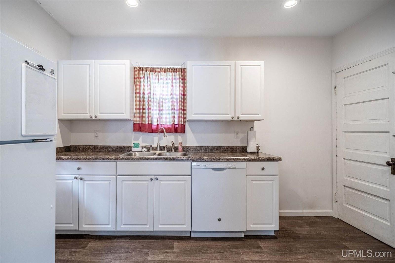 1209 N 3rd Street, Ishpeming, MI 49849