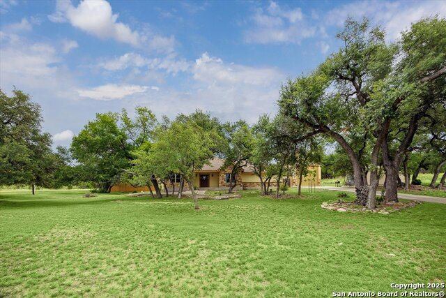 2260 Rocky Ridge Loop, Canyon Lake, TX 78133