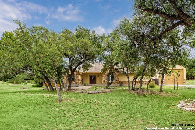 2260 Rocky Ridge Loop, Canyon Lake, TX 78133